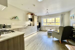 Photo 16- click for photo gallery